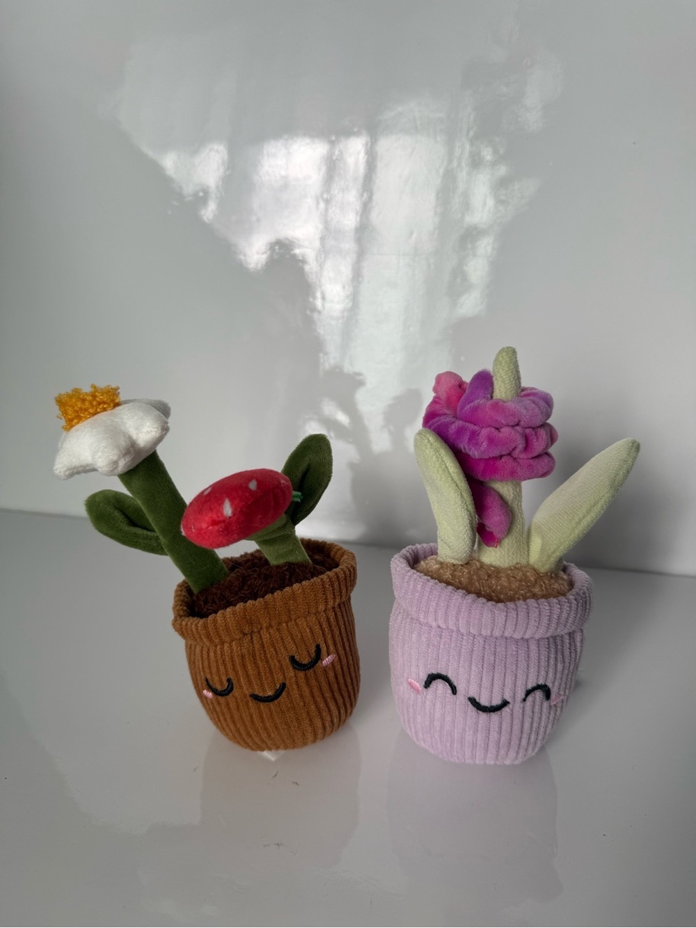 PlantPals Buddies - Lot Of Two Strawberries And Iris 6.5”